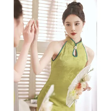 晨袍旗袍绿色新款2023女夏季敬酒服新娘改良少女年轻款新中式国风图片