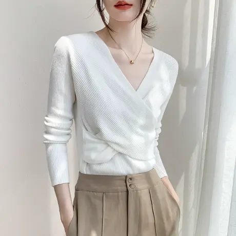 交叉设计感上衣女小众不撞衫针织纯色百搭2023早春修身减龄打底衫图片