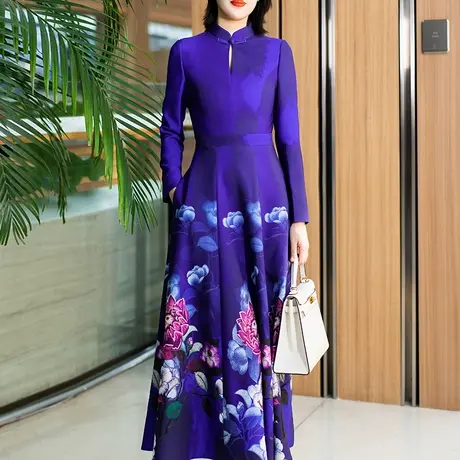 蓝色碎花裙春秋款2025年新款气质优雅女神范收腰显瘦长袖连衣裙女图片