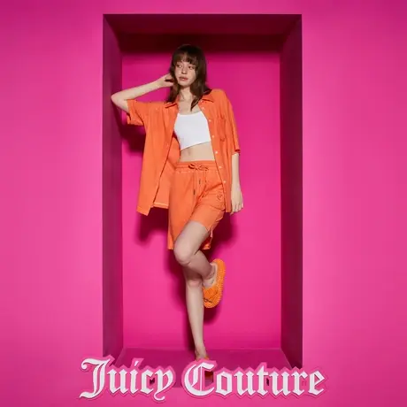 Juicy Couture橘滋新款“橙”心如意绣花女休闲短裤图片