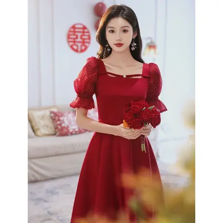 敬酒服小个子新娘夏季法式高级感订婚礼服裙气质花苞袖红色中长款图片