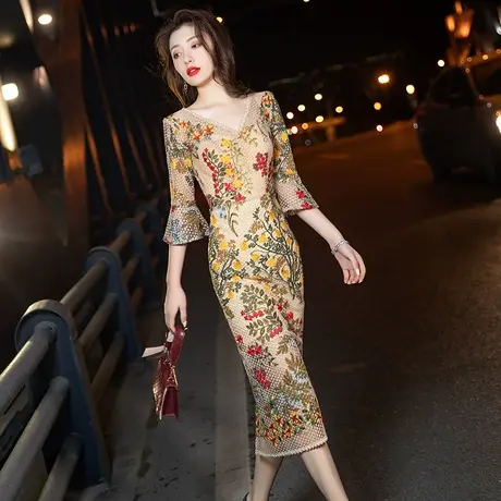 晚礼服女2023新款大牌名媛香槟色宴会高端优雅气质高贵奢华连衣裙图片