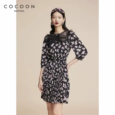 商场同款 可可尼COCOON秋冬新款宫廷风蕾丝拼接琴褶碎花连衣裙女图片