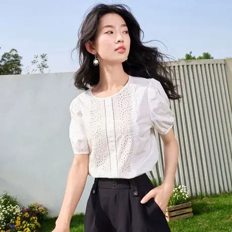 时尚气质短袖衬衫2023年夏季新款女士简约圆领宽松显瘦通勤上衣图片