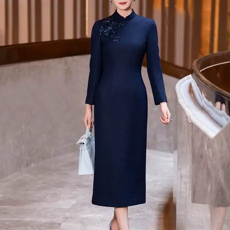 新中式国风连衣裙女2024年冬季新款时尚气质端庄立领修身羊毛裙子图片