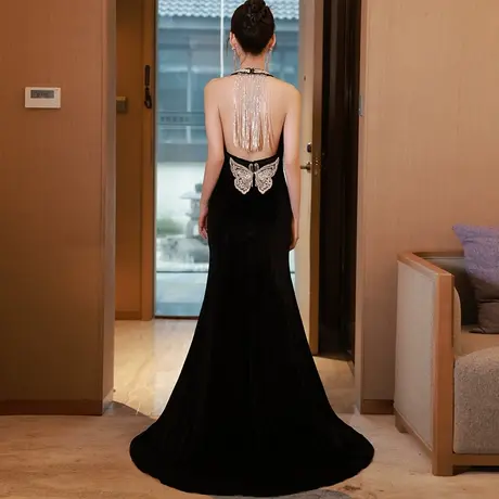 黑色晚礼服女高级感拖尾性感大气模特走秀气质流苏宴会挂脖连衣裙图片