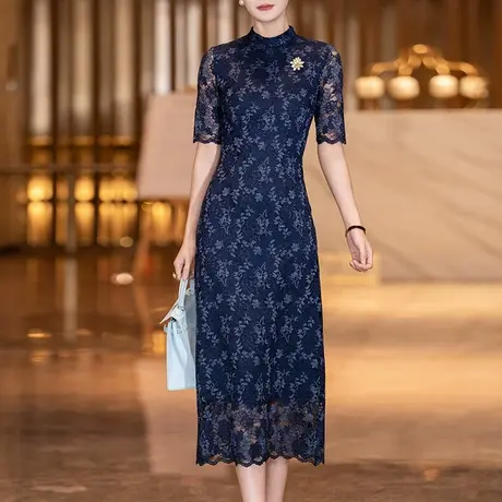 夏季蕾丝连衣裙女2025新款时尚优雅端庄蓝色立领中长款短袖直筒裙图片