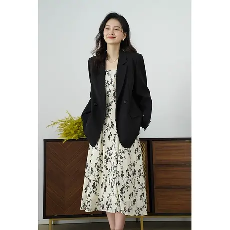 嘉茱莉通勤西装外套女小个子2025春季新款一粒扣小西服设计感小众图片