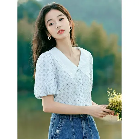 茵曼法式文艺衬衣2023夏季女装新款欧根纱翻领修身兜袖绣花衬衫图片