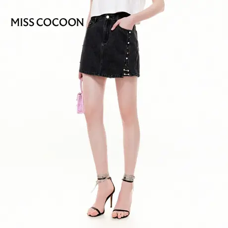 可可尼COCOON2025夏季新款日常休闲直筒高腰水洗牛仔短裤图片