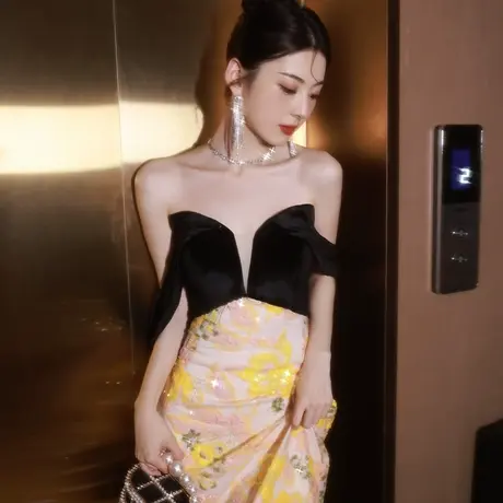 晚礼服裙女高级感主持人宴会年会模特走秀轻奢丝绒高端高定连衣裙图片