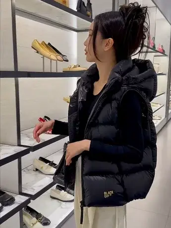 2023年冬季黑金标白鸭绒马甲男女情侣款外穿背心加厚短款羽绒马夹图片