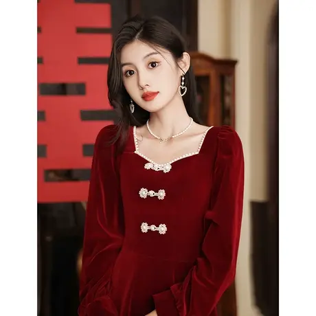 敬酒服新娘2024新款冬季长袖结婚订婚礼服连衣裙回门法式钉珠方领图片