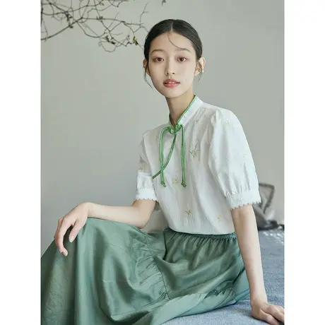 茵曼新中式盘扣小立领刺绣衬衫2023夏女装新款泡泡袖小众气质衬衣图片