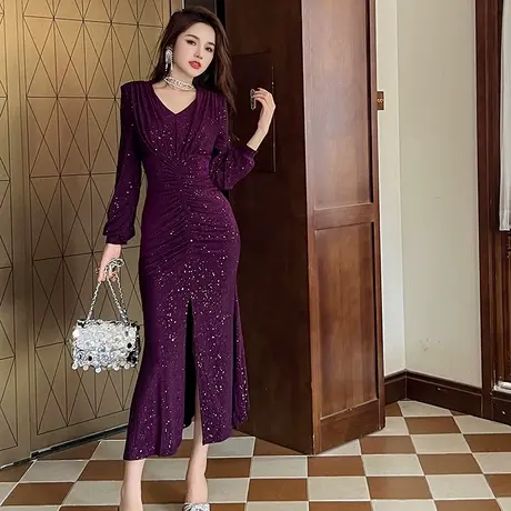 褶皱收腰设计感开叉亮丝连衣裙紫色纯欲性感轻奢V领鱼尾裙子女装图片