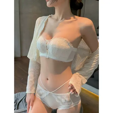 小胸聚拢内衣法式蕾丝甜美少女胸罩上托无钢圈舒适防下垂文胸套装图片