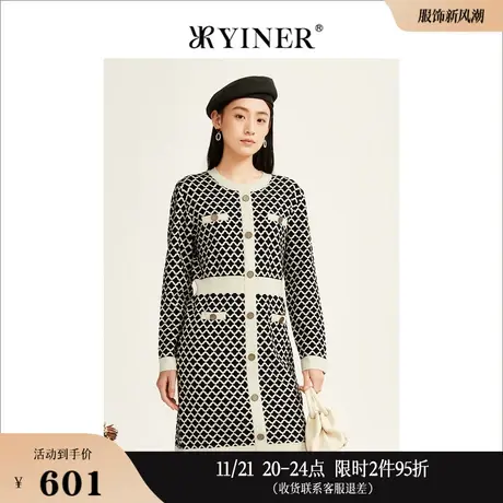 YINER音儿专选冬季小香风格黑白纹设计感收腰针织连衣裙图片