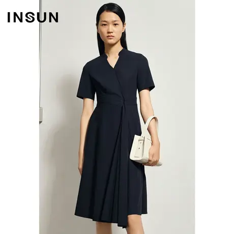 INSUN恩裳夏季收褶收腰A字v领连衣裙图片