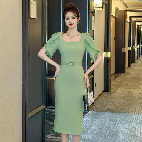 小众设计感短袖流苏连衣裙夏季轻奢显瘦名媛气质方领修身包臀裙子图片