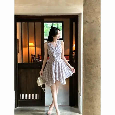 韩语琳 8/07纯欲韩系咖色菱格纹小众设计感无袖凉感连衣裙女短裙图片