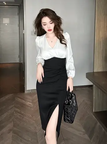 法式复古设计感小众黑白撞色包臀裙女秋季气质修身显瘦V领连衣裙图片