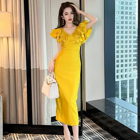荷叶边无袖V领连衣裙女2025夏季新款优雅气质高腰显瘦包臀长裙子图片