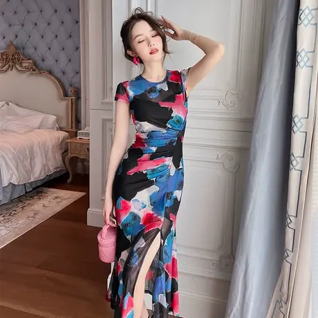 时尚洋气显瘦修身御姐风连衣裙夏季扎染网纱显身材开叉鱼尾长裙女图片