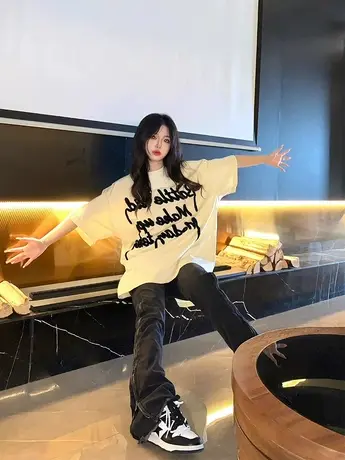 美式设计感印花短袖T恤女夏季新款大码胖mm宽松显瘦上衣潮2-300斤图片