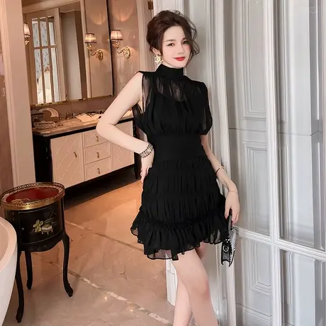 别致镂空高级感无袖收腰a字连衣裙短款夏季女气质显瘦网纱小黑裙图片