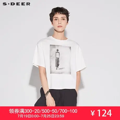 sdeer圣迪奥2019夏装新款文艺人物印花宽松圆领中袖T恤S18260182图片