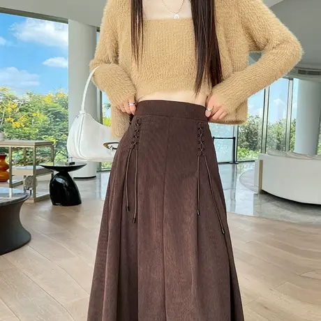 赫本风咖啡色灯芯绒半身裙女秋冬中长款设计感a字小个子高腰长裙图片