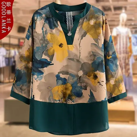 大码中年妈妈夏装七分袖上衣宽松中老年女高贵小衫洋气印花V领t恤商品大图