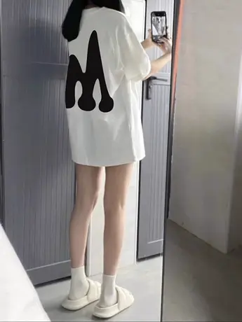 白色短袖t恤女装夏季新款胖mm大码辣妹下衣失踪设计感上衣2-300斤图片