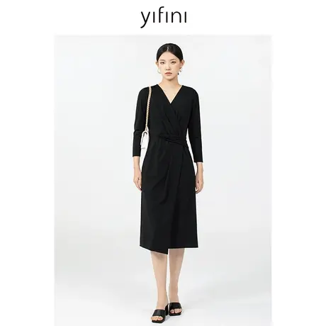 Yifini/易菲易菲黑色复古V领连衣裙女秋季新款中长款气质裙子图片