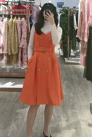季候风通勤中长裙甜美时尚双排扣无袖背带裙A字连衣裙 0814LD122图片