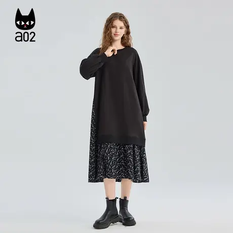 a02假两件拼接碎花连衣裙女2025新款秋季黑色裙子设计感秋装长裙图片