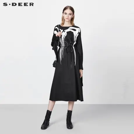 sdeer圣迪奥春装圆领字母印花收腰不规则连衣裙S21381216图片