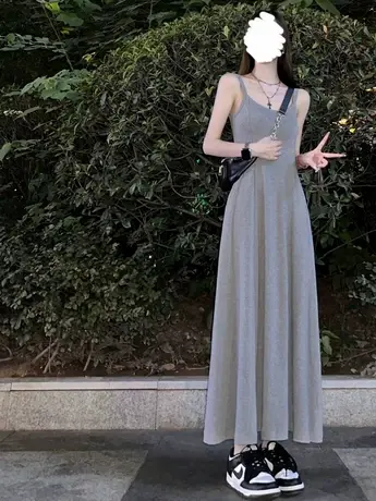 吊带睡裙带胸垫可外穿女夏季性感纯欲风睡衣裙长款法式吊带连衣裙图片