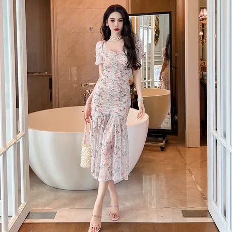 高级感碎花连衣裙名媛风轻奢性感修身荷叶边气质褶皱鱼尾裙夏季女图片