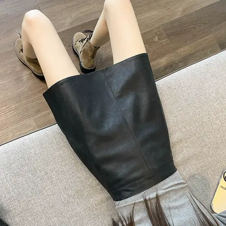 黑色半身皮裙女2023秋冬新款百搭高腰显瘦PU辣妹包臀裙a字一步裙图片