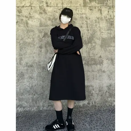 唐狮连帽加绒卫衣裙女长款连衣裙秋冬款宽松长袖针织裙黑色裙子TD图片