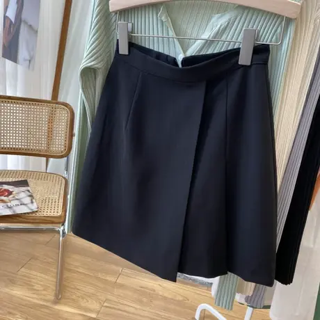 大码半身裙女2025新款春秋胖mm显瘦高腰黑色百褶裙a字不规则短裙图片