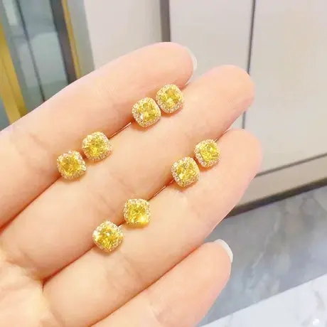 小方糖耳钉女黄钻水晶耳饰时尚轻奢小众生日送女友夏新款潮高级图片