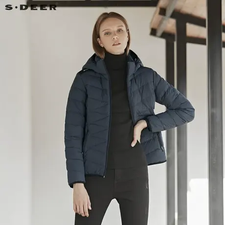 sdeer圣迪奥小个子羽绒服女款字母拼接贴袋短款羽绒服S19462415图片