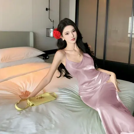 女士吊带睡裙女款2025新款夏季性感冰丝睡衣裙子长款家居服连衣裙图片