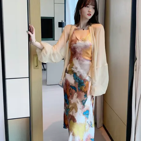 晚礼服长款吊带裙子女星空2023夏季新款性感v领法式小碎花连衣裙图片