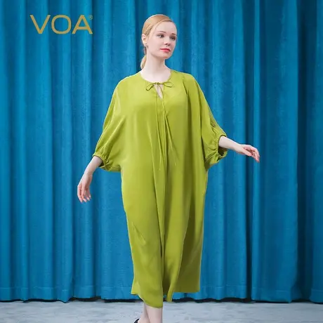 VOA真丝重磅30姆米橄榄绿圆领V型系带蝙蝠七分袖桑蚕丝欧美连衣裙图片