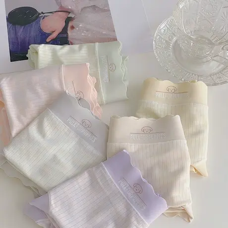 无痕内裤女夏季彩色蚕丝棉裤档舒适透气中腰日系少女风甜美三角裤图片