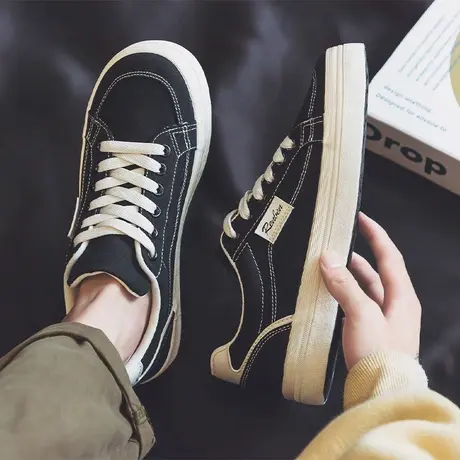 人本男鞋黑色新款帆布鞋男款芒果头运动百搭潮男士板鞋休闲潮鞋图片
