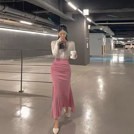 春秋新款鱼尾裙包臀半身裙女褶皱高腰显瘦中长裙图片
